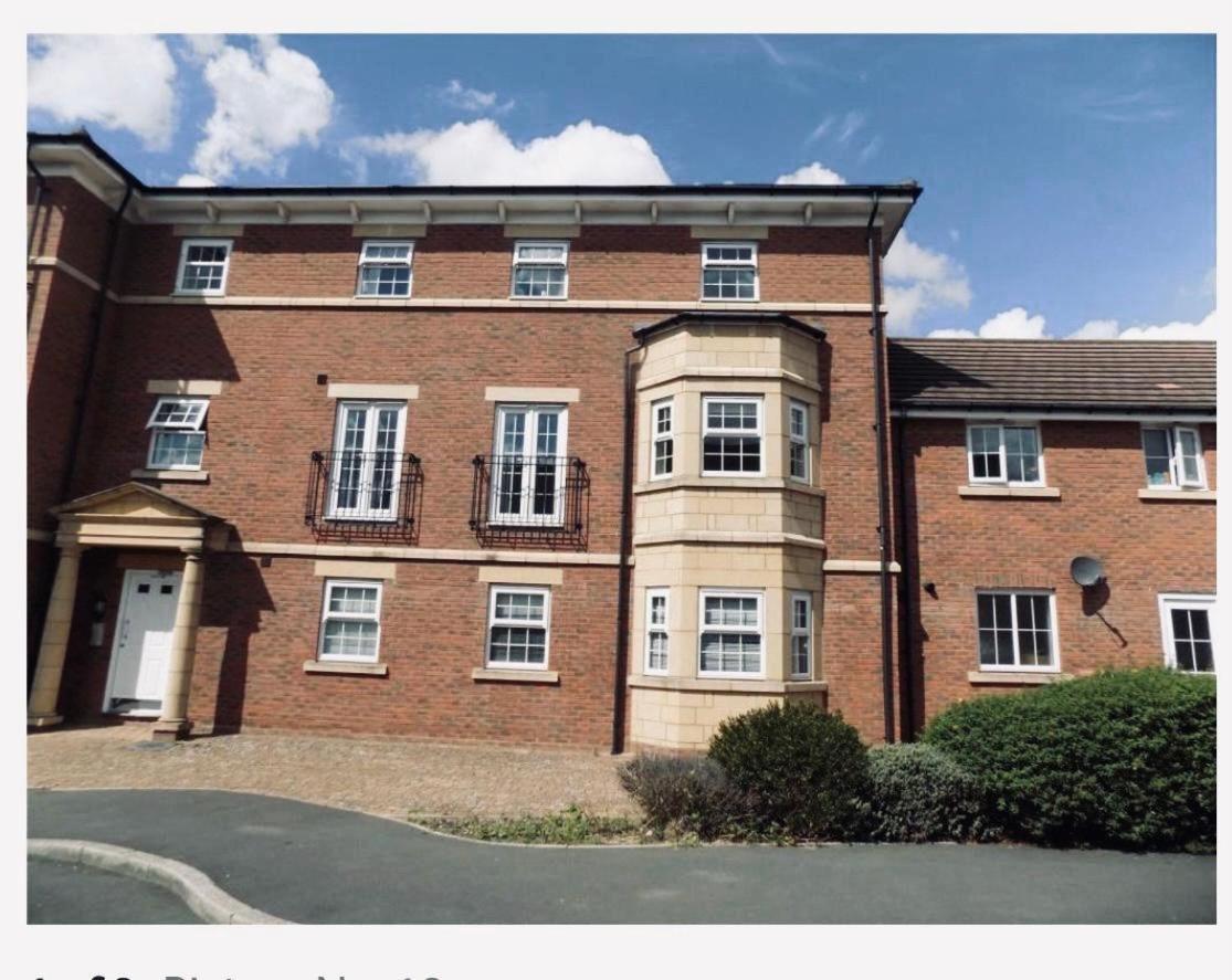 Delux Room With Private Parking, Sleeps 2, Perfect For Cotswold Getaway, Easy A419 Access Blunsdon Экстерьер фото